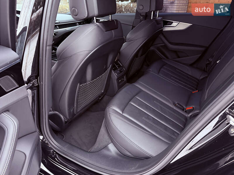 Седан Audi A4 2024 в Киеве