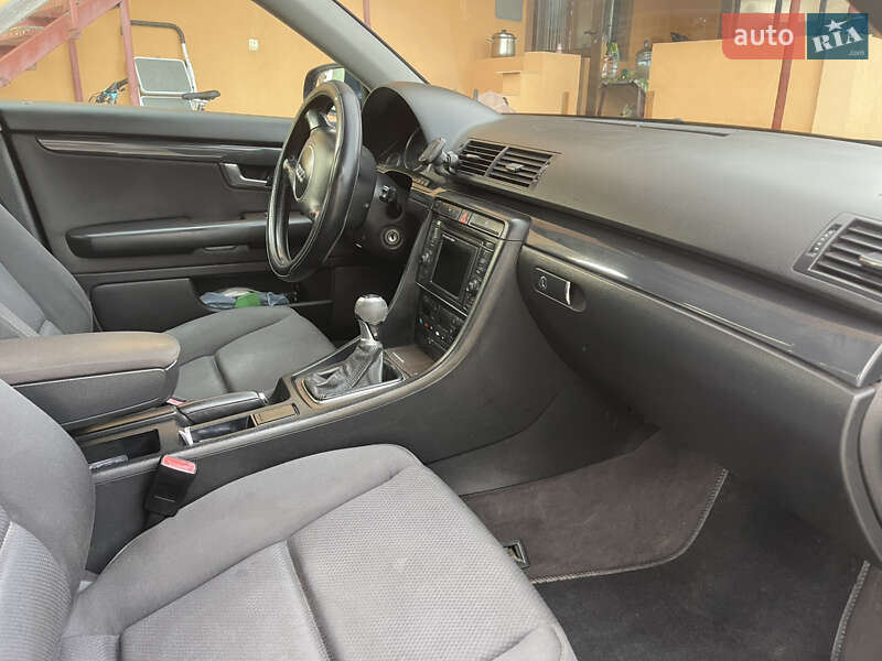 Універсал Audi A4 2003 в Ужгороді