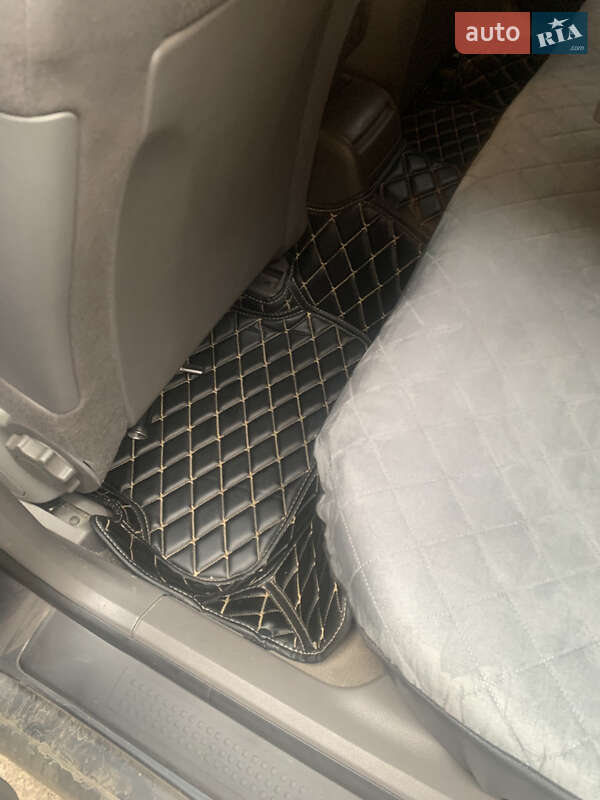 Універсал Audi A4 2001 в Києві