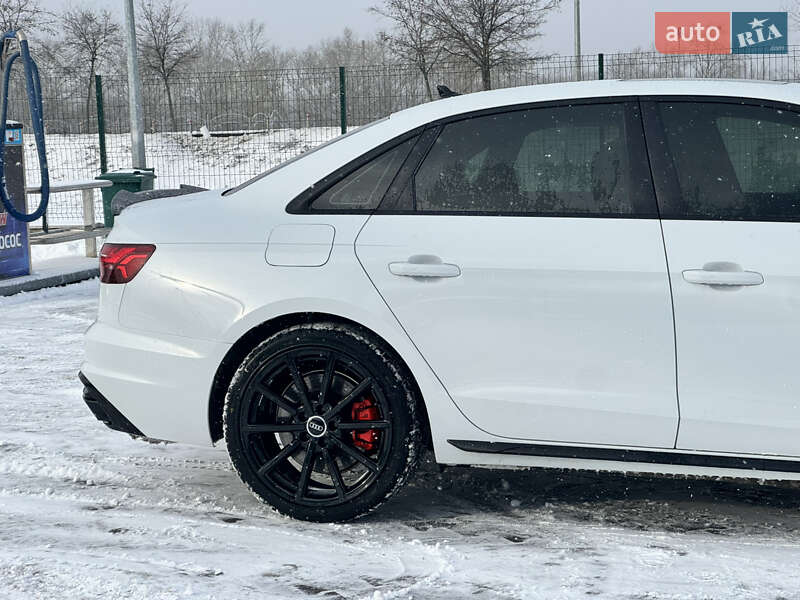 Седан Audi A4 2022 в Києві фото 14 Седан Audi A4 2022 в Києві