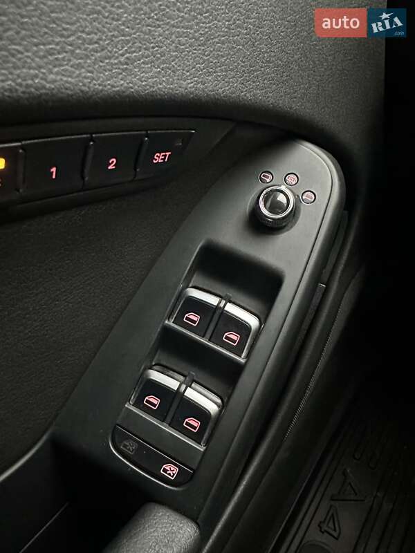 Седан Audi A4 2014 в Сумах