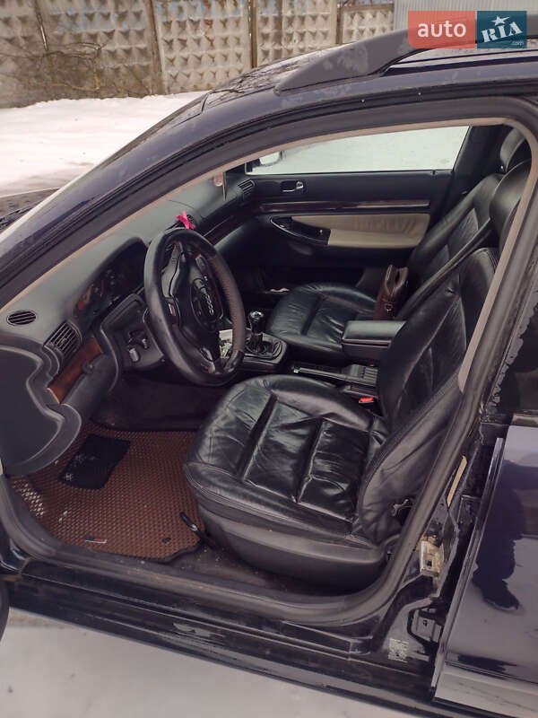 Универсал Audi A4 1996 в Виньковцах