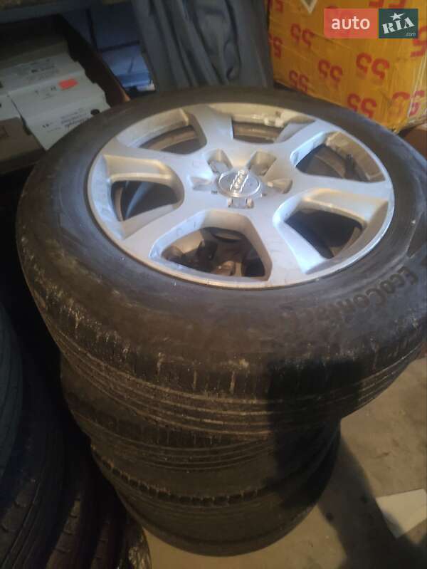 Седан Audi A4 2005 в Львові