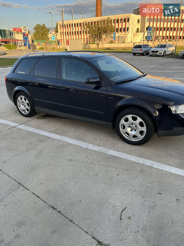 Универсал Audi A4 2003 в Ровно