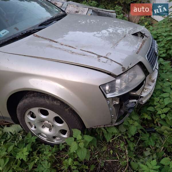 Універсал Audi A4 2002 в Пустомитах