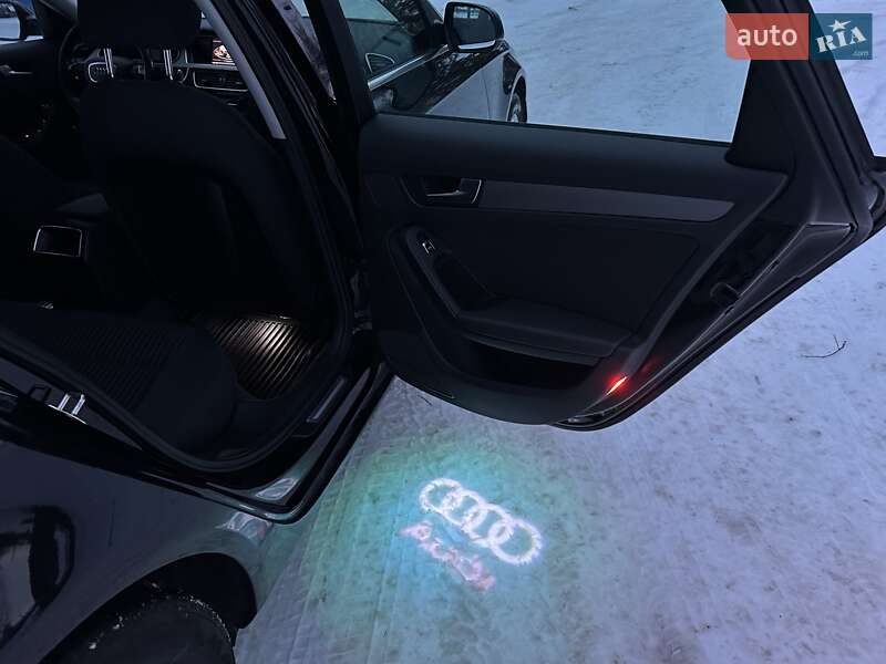 Універсал Audi A4 2014 в Лебедині