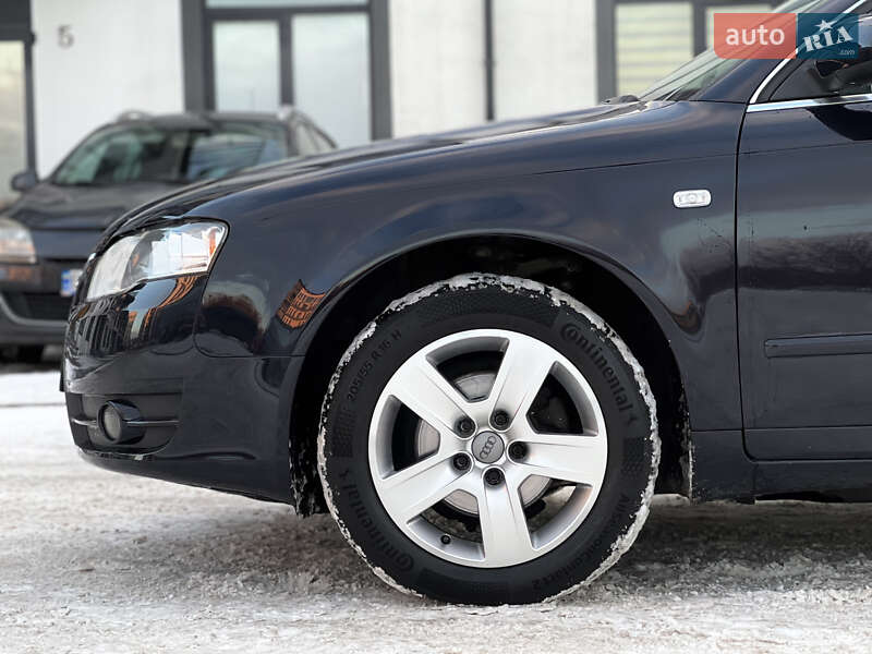 Седан Audi A4 2006 в Ровно