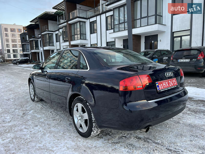 Седан Audi A4 2006 в Ровно