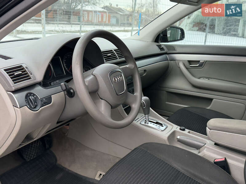 Седан Audi A4 2006 в Полтаве