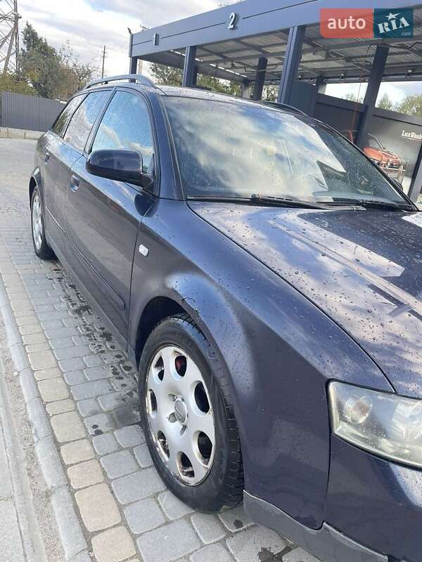 Универсал Audi A4 2002 в Старом Самборе