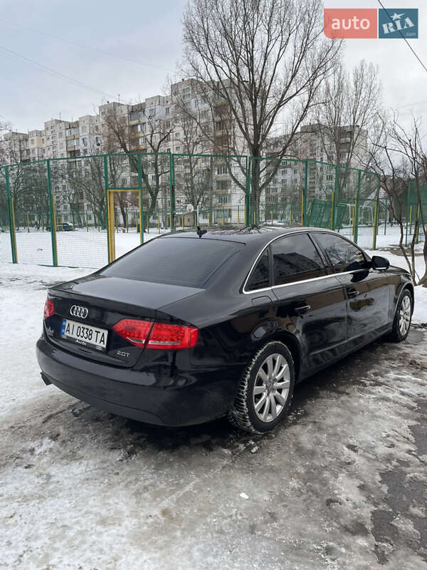 Седан Audi A4 2012 в Киеве