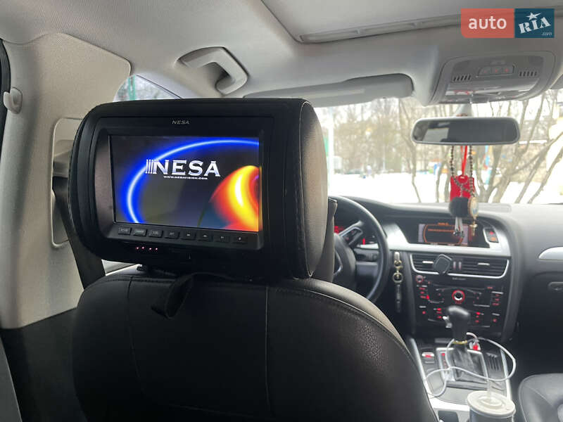 Седан Audi A4 2012 в Киеве