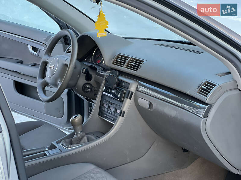 Седан Audi A4 2002 в Тернополі