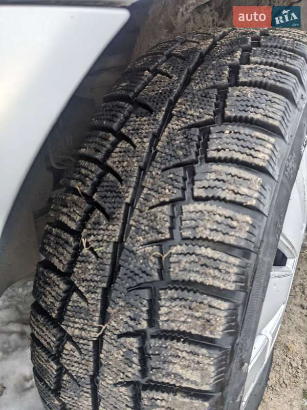 Седан Audi A4 1999 в Коровьем