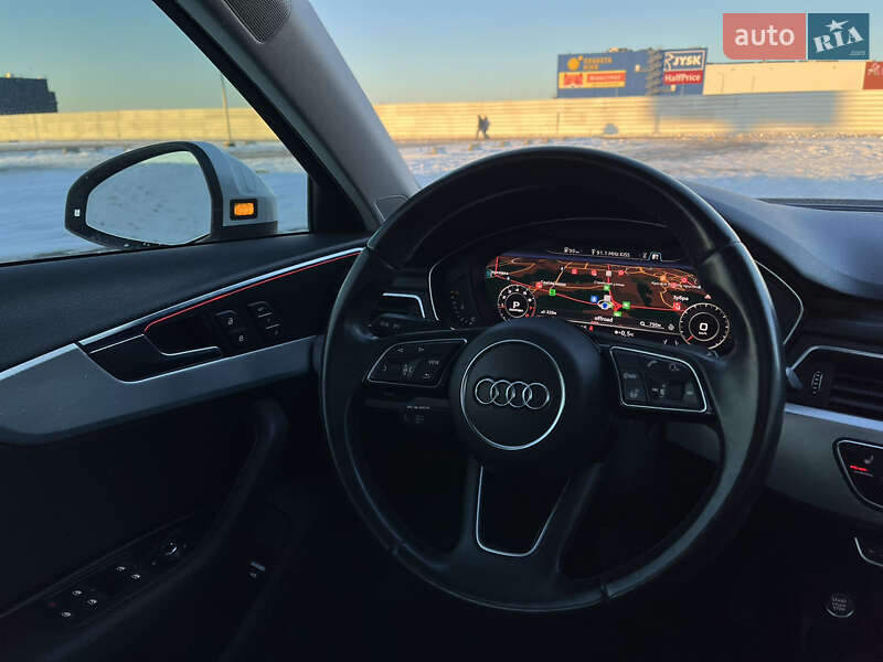 Седан Audi A4 2017 в Львове