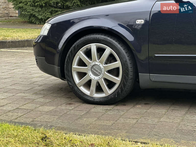 Универсал Audi A4 2004 в Сарнах