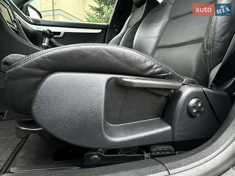 Универсал Audi A4 2004 в Сарнах