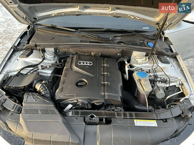 Седан Audi A4 2013 в Виннице