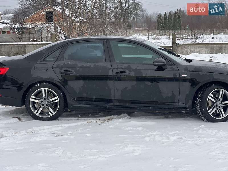 Седан Audi A4 2016 в Виннице
