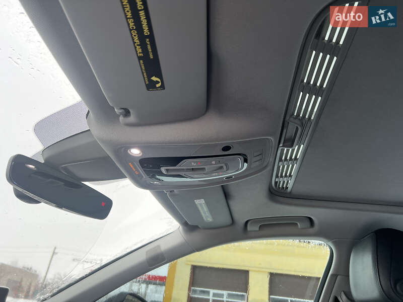 Седан Audi A4 2016 в Виннице