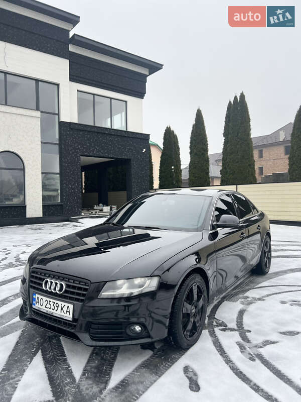 Седан Audi A4 2008 в Тячеве