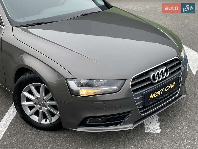 Универсал Audi A4 2015 в Киеве