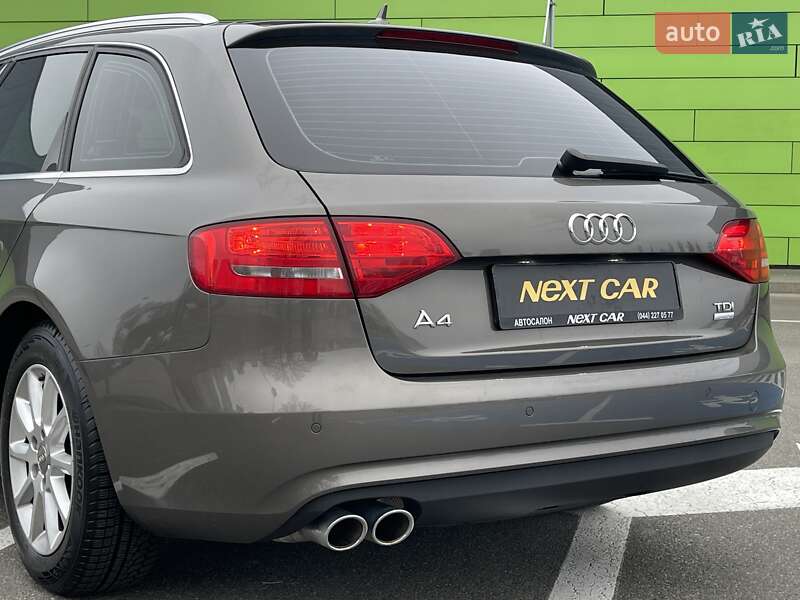 Универсал Audi A4 2015 в Киеве