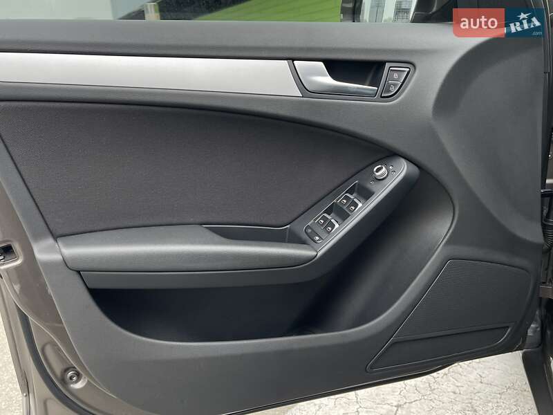 Универсал Audi A4 2015 в Киеве