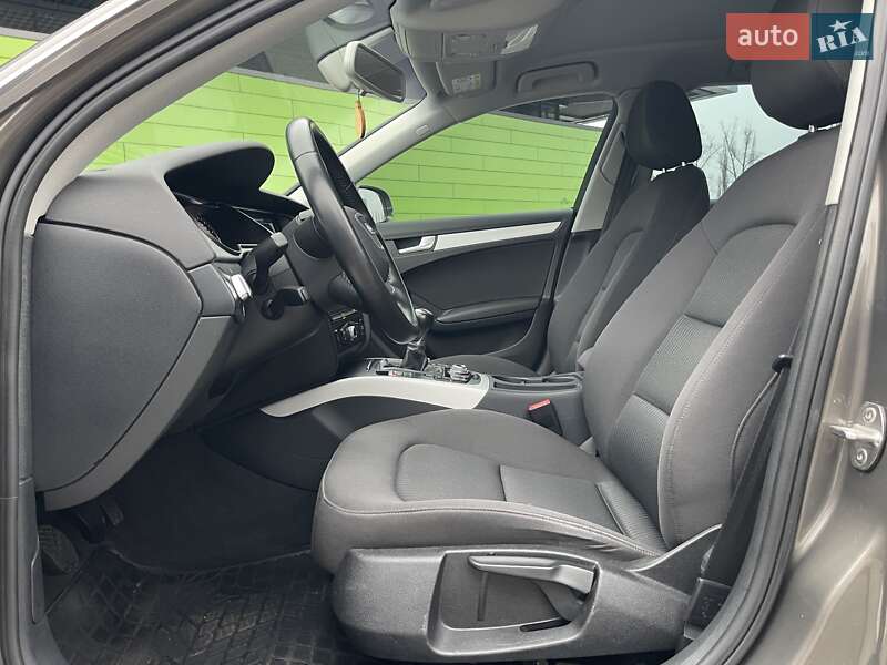 Универсал Audi A4 2015 в Киеве