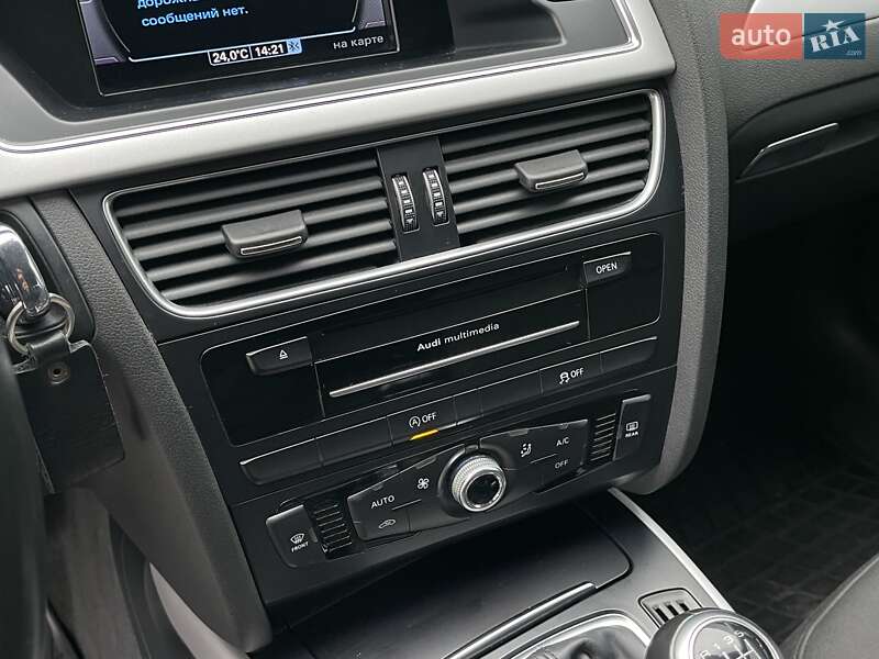 Универсал Audi A4 2015 в Киеве