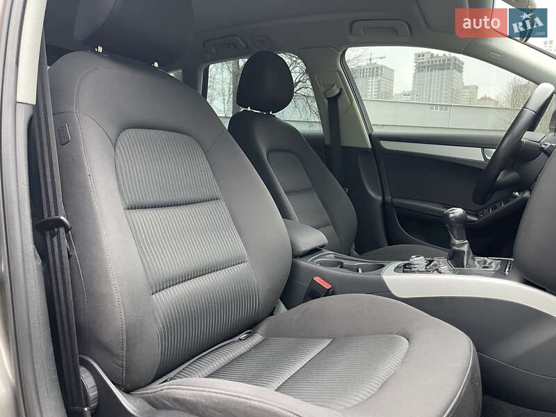 Универсал Audi A4 2015 в Киеве