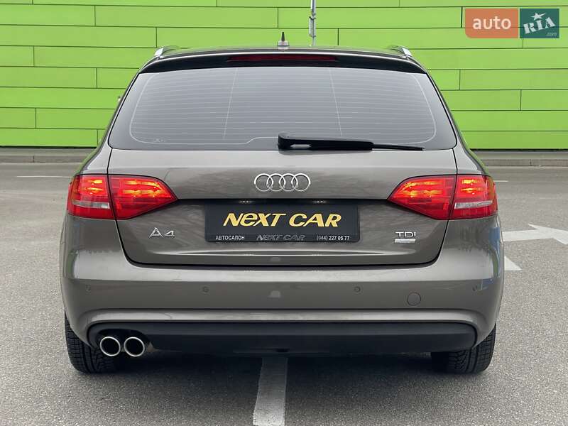 Универсал Audi A4 2015 в Киеве