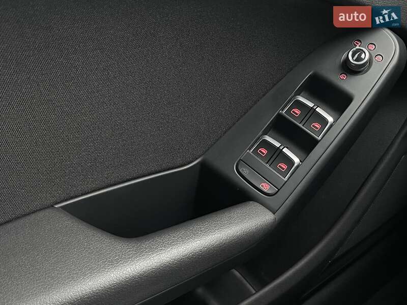 Универсал Audi A4 2015 в Киеве фото 23 Универсал Audi A4 2015 в Киеве