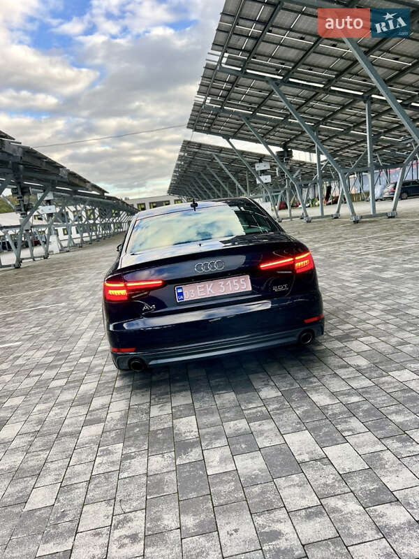 Седан Audi A4 2018 в Львові