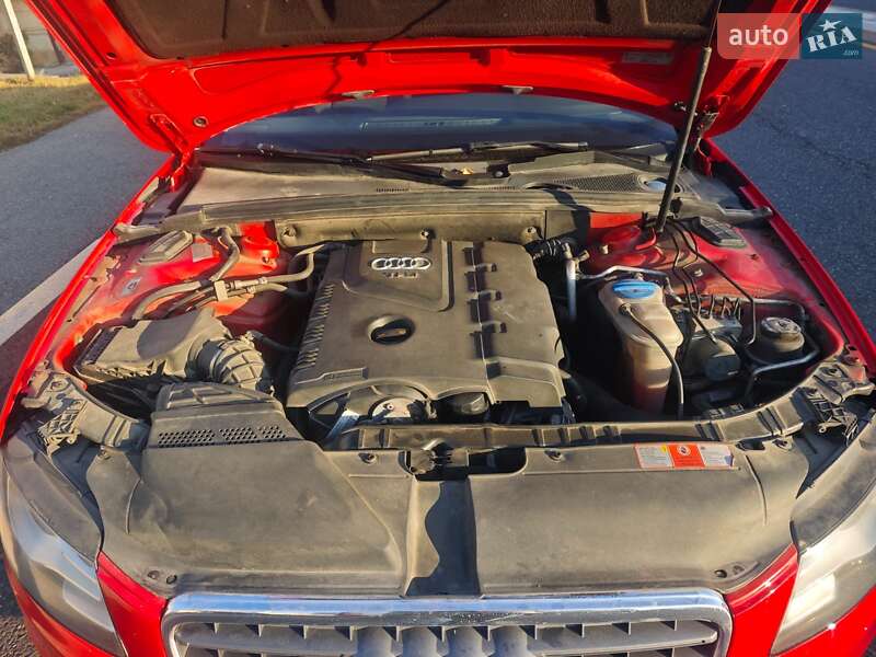 Седан Audi A4 2010 в Киеве