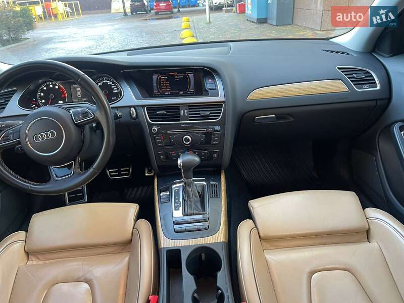 Седан Audi A4 2013 в Одессе