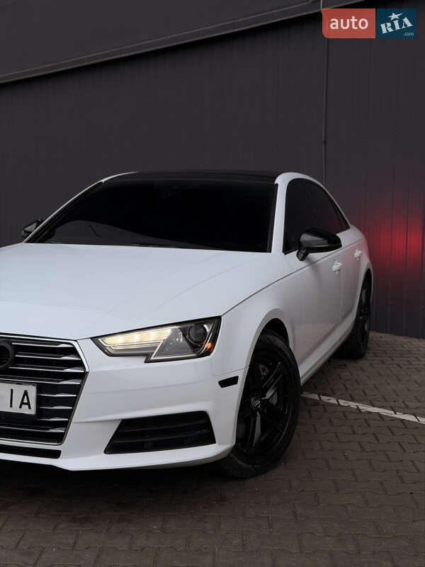 Седан Audi A4 2016 в Тернополе