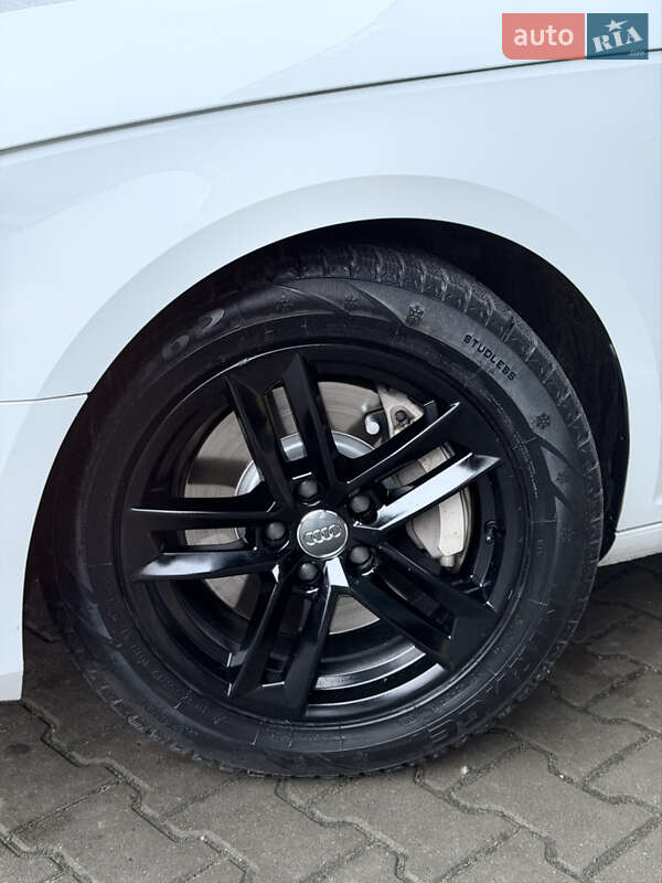 Седан Audi A4 2016 в Тернополе