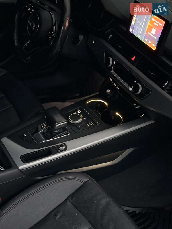 Седан Audi A4 2016 в Тернополе