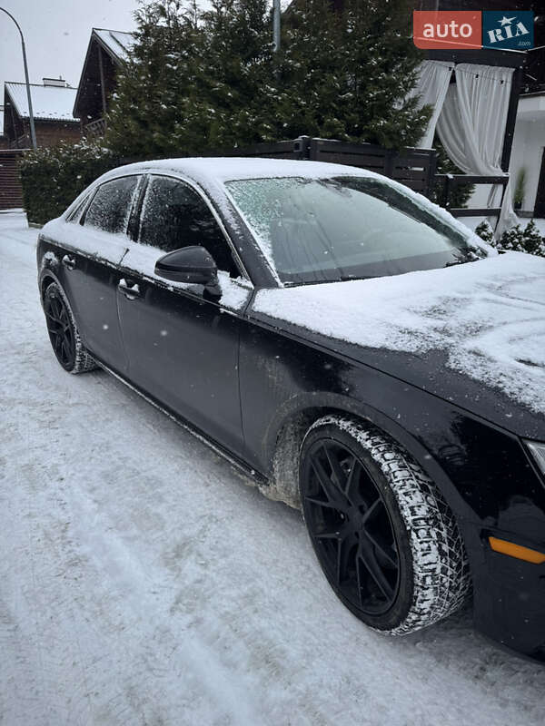 Седан Audi A4 2016 в Львове