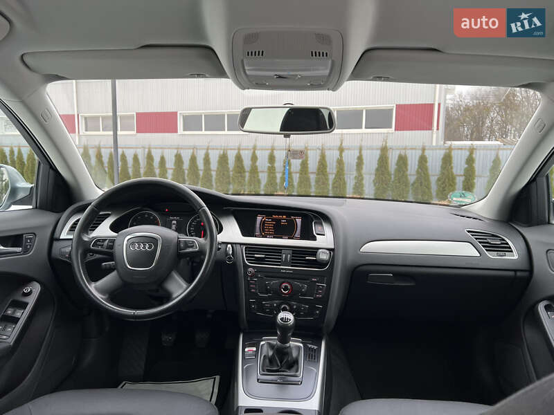Універсал Audi A4 2010 в Луцьку