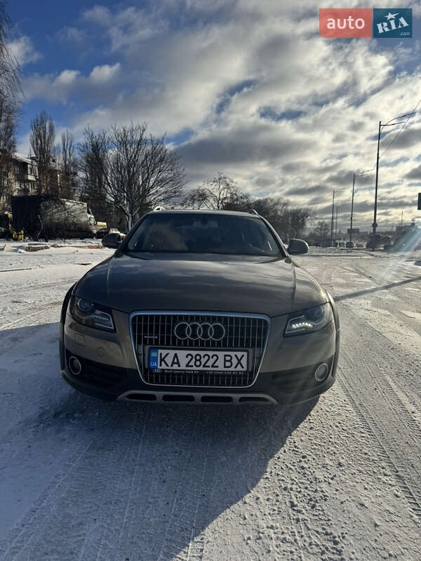 Универсал Audi A4 2011 в Киеве