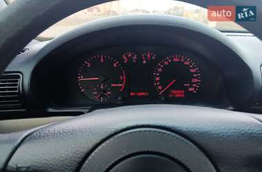 Седан Audi A4 1998 в Одессе