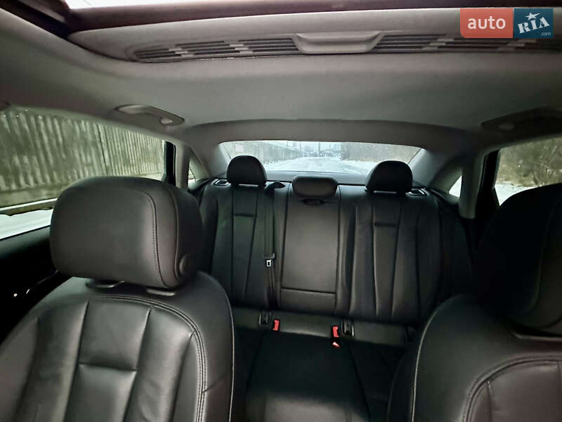 Седан Audi A4 2017 в Киеве