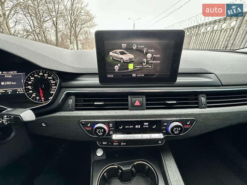 Седан Audi A4 2017 в Киеве