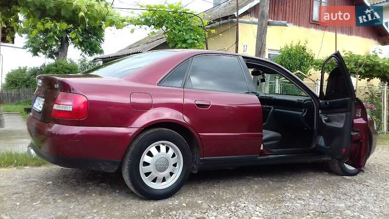 Седан Audi A4 1999 в Івано-Франківську