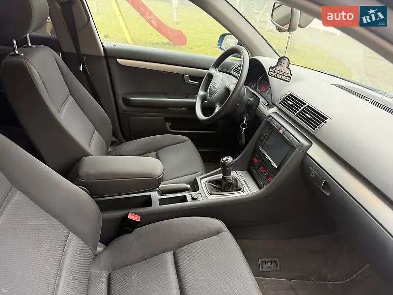 Універсал Audi A4 2004 в Глухові