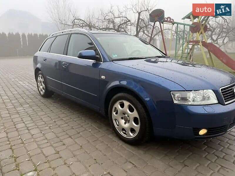 Універсал Audi A4 2004 в Глухові