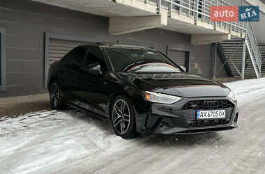 Седан Audi A4 2023 в Києві