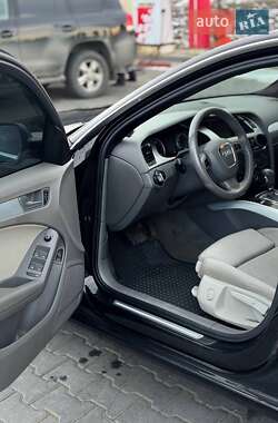 Седан Audi A4 2009 в Черновцах